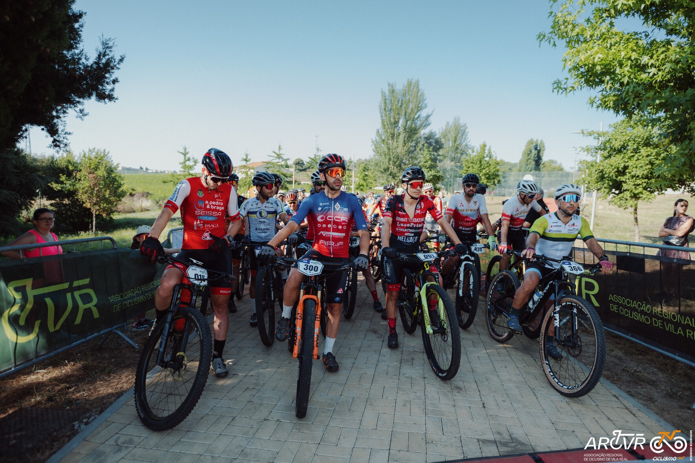 Concelho de Alijó recebeu evento “Trilhos das Vindimas XCM ARCVR”