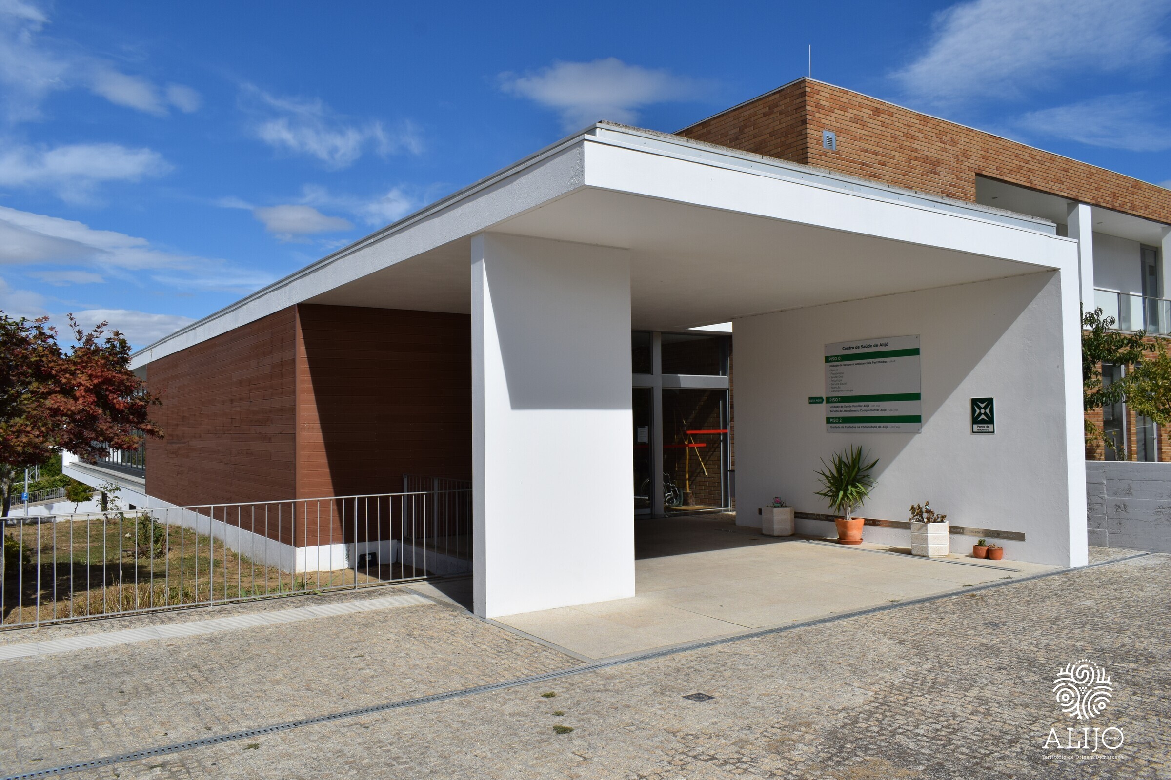 Município congratula-se com instalação de novo equipamento de Radiografia